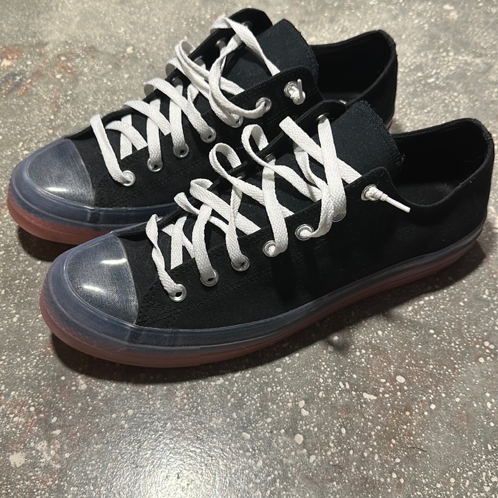 Converse Chuck Taylor Low “Black Wild Mango”